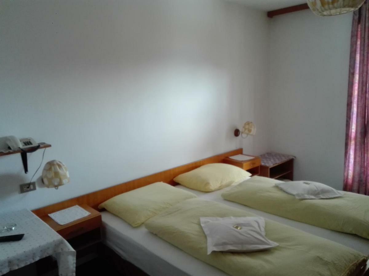 Hotel Haselried Tirolo Esterno foto